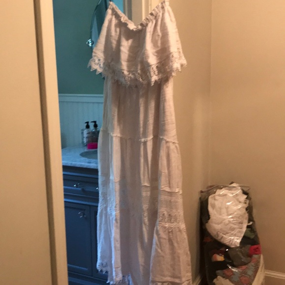 STRAPLESS GYPSY DRESS - Picture 1 of 3